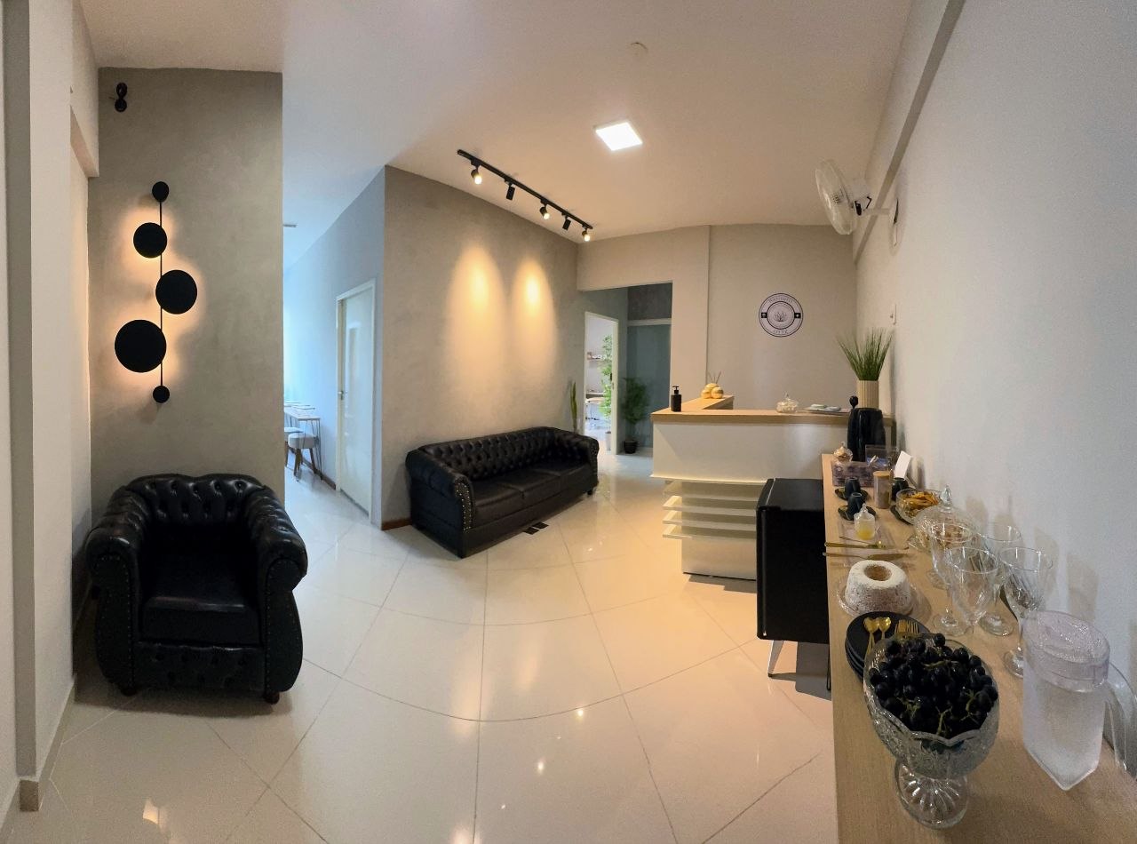 Recepção e sala de espera do Instituto Ottz